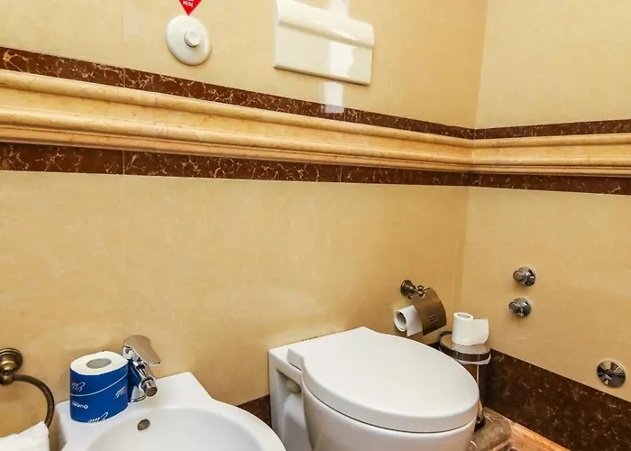 Brilant Antic Appartement